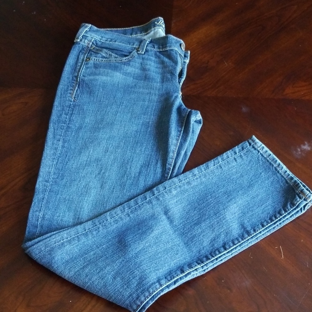 Diva Style Straight Leg Jeans